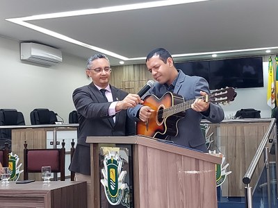 A Câmara Municipal de Apodi, através do Culto da Frente Parlamentar Evangélica na manhã desta quarta-feira 18).2.jpeg