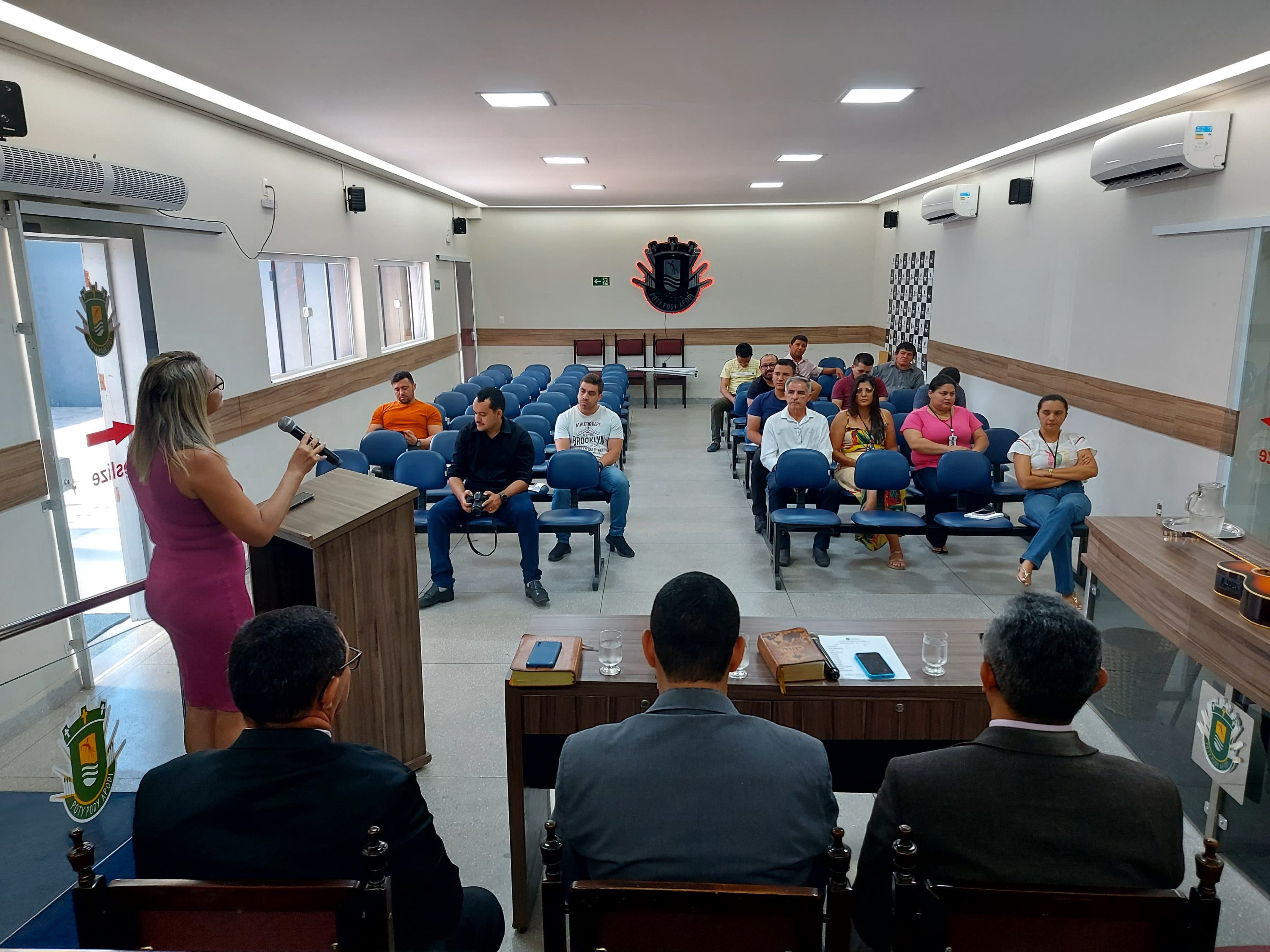 A Câmara Municipal de Apodi, através do Culto da Frente Parlamentar Evangélica na manhã desta quarta-feira 18).7.jpeg