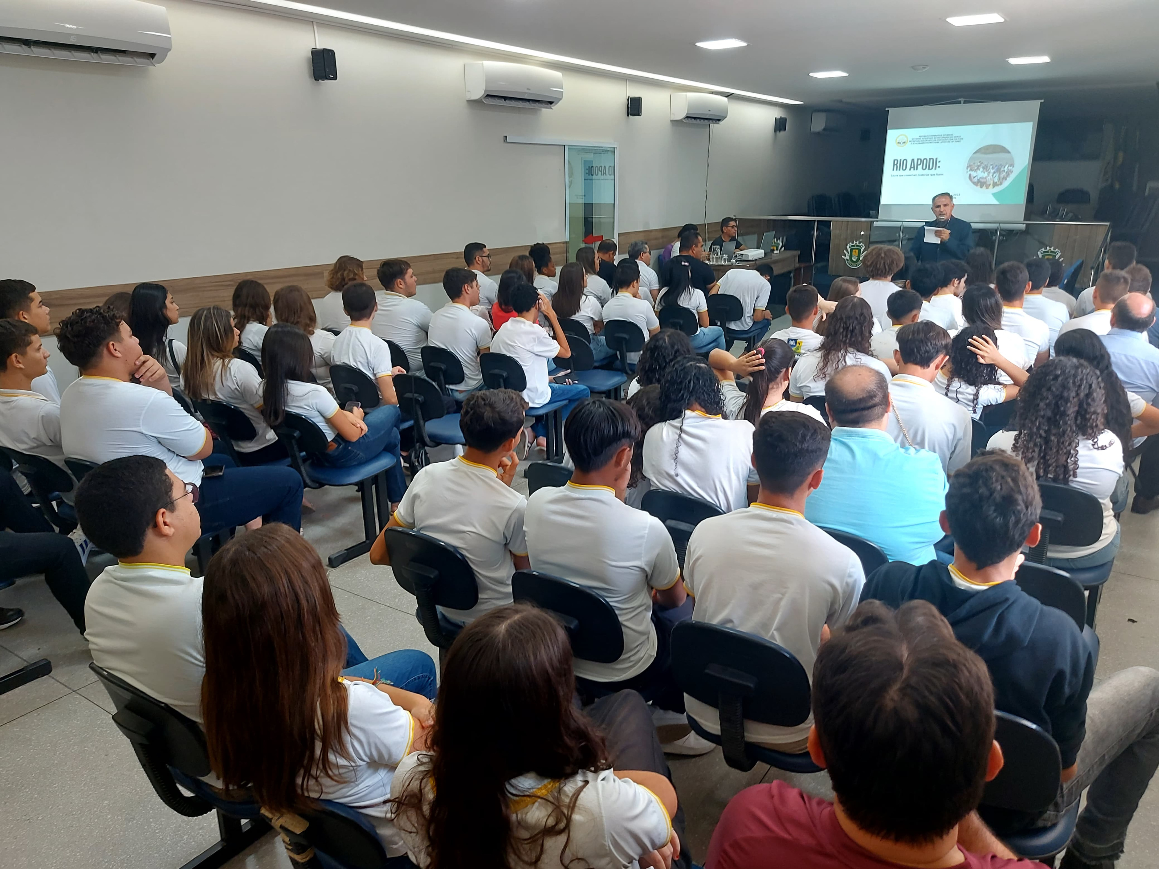 Evento sobre o Rio Apodi- alunos da Escola Valdomiro Pedro Viana4.jpeg