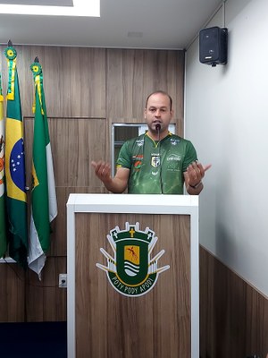 Humberto Filho presidente do Apodi Futsal uso da tribuna popular.jpeg