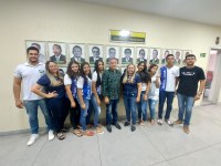 Câmara recebe visita de estudantes e professoras do Colégio